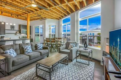 Admiral Condo 201 in Bremerton