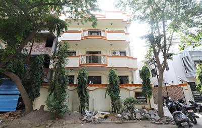 OYO 14408 Corple Stays