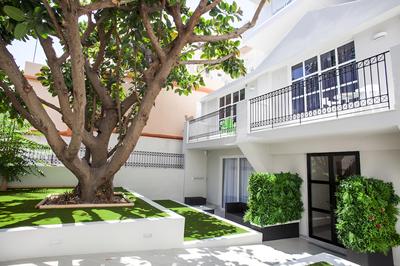 Aquarius Boutique Hotel