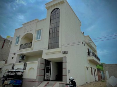 Hotel Devi Ram Atithi Bhawan Vrindavan By HRG