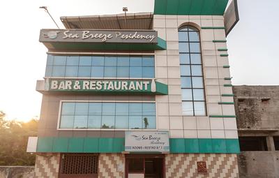 OYO 23300 Seabreeze Residency