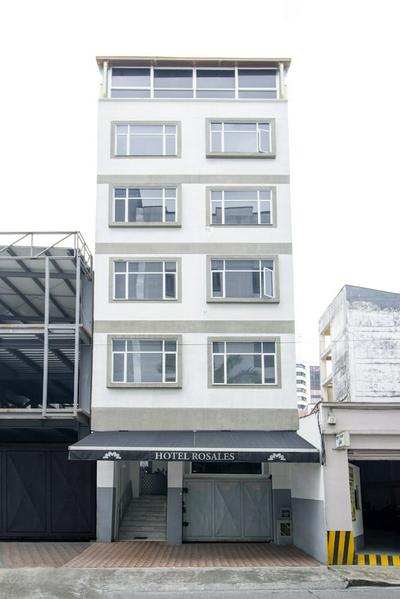 Hotel Rosales