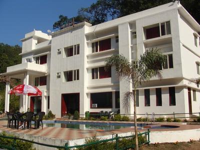 Corbett Mist Resort