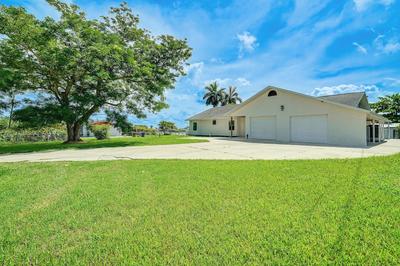 Riverfront Fort Myers Home w/ Boat Dock!