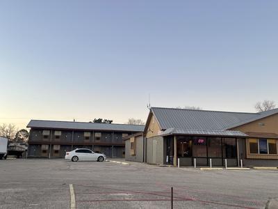 Sky Inn