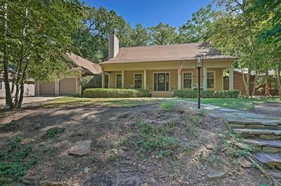 Luxury Family Home w/ Deck, Swim Spa & Grill!