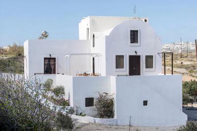 Monolithos Villa