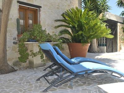 Attractive Greek House with Private Pool near Sea & City Center