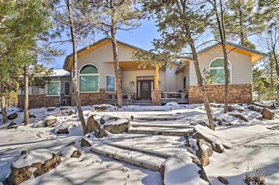 Patio & Forest View: Peaceful Show Low Home