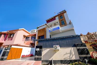 Fabhotel Prime Happy Feet Luxury Homestay