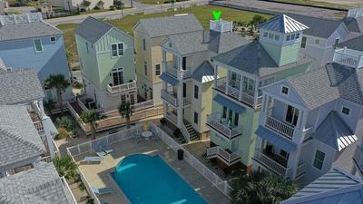 Beach, Please 3 Bedroom Townhouse by Redawning