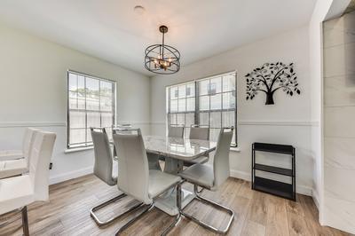 Modern Jacksonville Home - Close to River!
