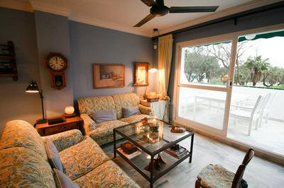 Suitur beachfront duplex with pool and sea views