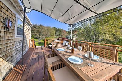 Boothbay Apt w/ Furnished Deck ~ 1 Mi to Bay