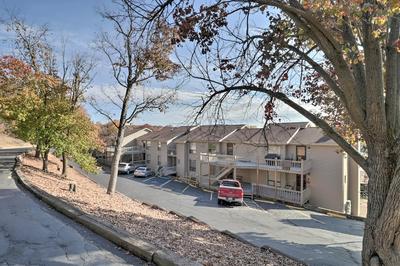 Lake Ozark Condo w/ Pool & Fishing Docks!