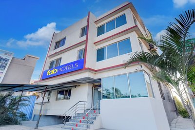 Fabhotel Aachal Executive