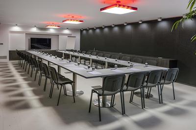 Hôtel b design & Spa