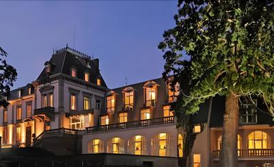 LE H - Hôtel & Restaurant