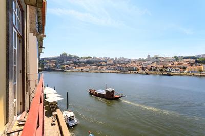 Oporto Home River Front