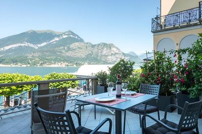 Terrazza Mazzini Stylish con vista lago