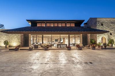 Fully Furnished 4-Bedroom Condo in NOLA Unit 515