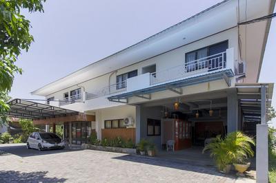 RedDoorz near Sam Ratulangi Airport