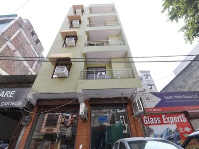 OYO 14387 Luxury Inn