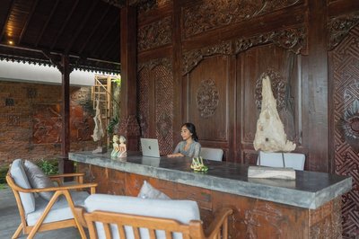 Aksmi Suites & Villas