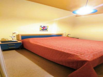 Spacious Flat With Large Terrace-beahost