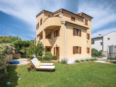 Apartment in Croatia Near the Coast