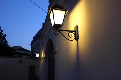 Domus Decclesiis