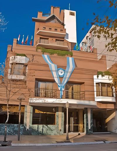 Reina Victoria Suites & Towers