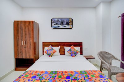 Fabhotel Yagna Grand