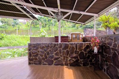 Capital O 3359 Pondok Wisata Jaden Trawas Mojokerto