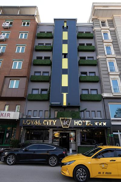 Loyal City Hotel