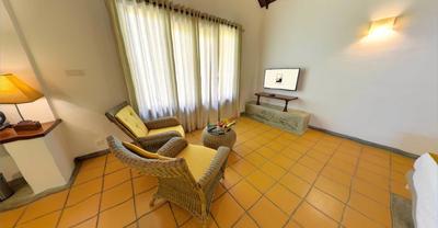 Ehalagala Lake Resort