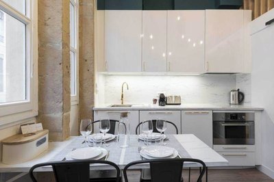 Dify Quatre Chapeaux - City Center