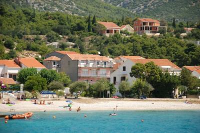 Studio Apartments Lulak