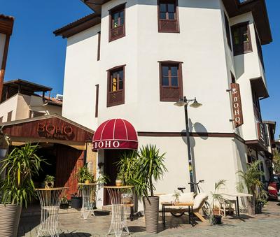 Boho Oldtown Apart Hotel