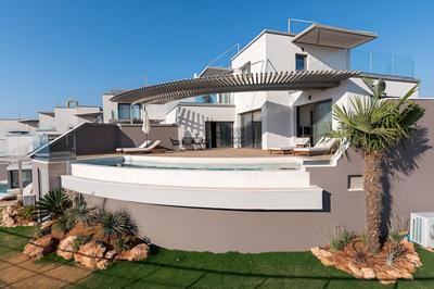 Onira Suite Dreams
