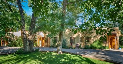 Burch Street Casitas Hotel Taos