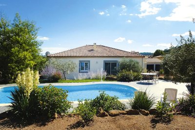 Holiday Home in Gabian Near Vineyards