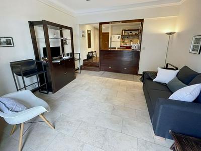Downtown Charming Studio