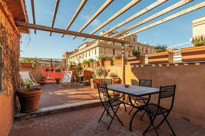Trastevere Romantic Terraced Apartment 