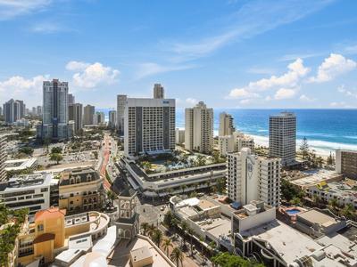 Towers of Chevron - Private Apartments