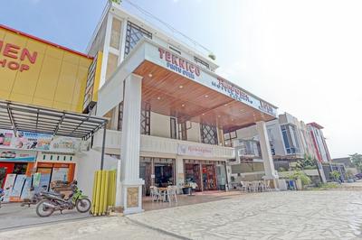 Capital O 90428 Remington Hotel