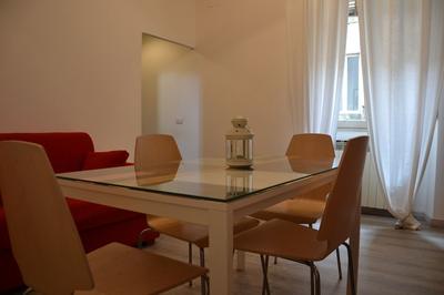 Very Central Apartment, a few Steps From the Duomo and the Theatre, With Balcony