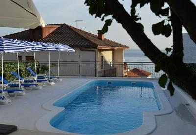 Vin - With Pool - A1