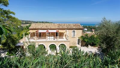 Villa Picena