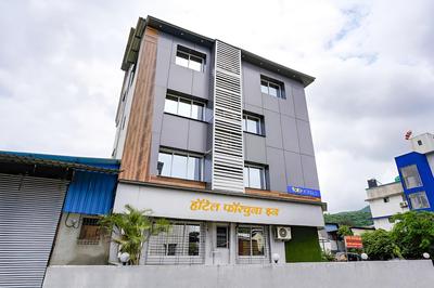 Fabhotel Fortuna Inn